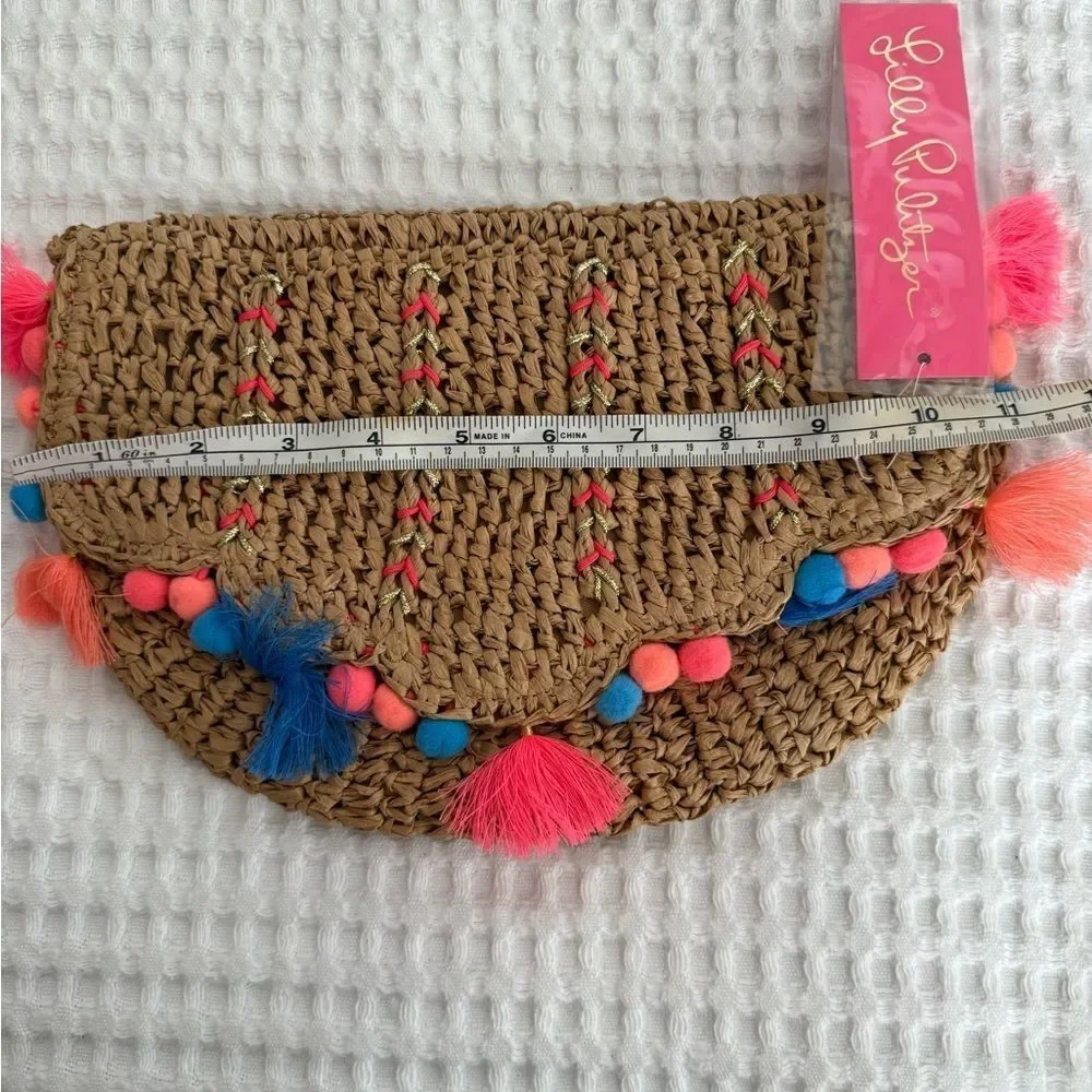 New Lilly Pulitzer CLAM SHELL CLUTCH STYLE#: 008263, NATURAL
